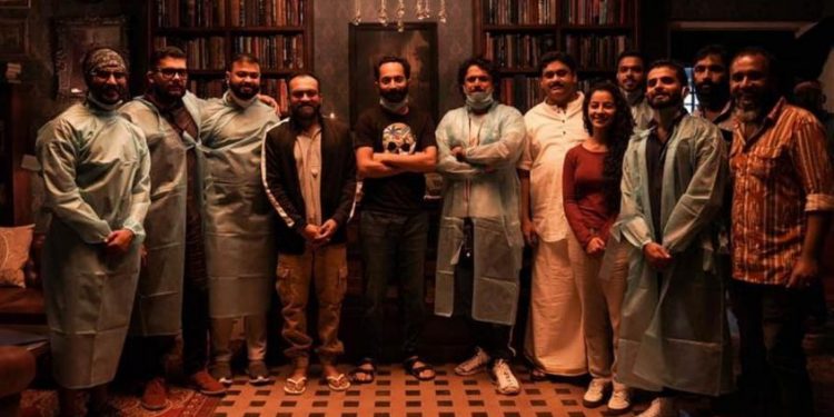 ഫഹദും സൗബിനും പ്രധാനവേഷത്തിൽ; ‘ഇരുൾ’ ചിത്രീകരണം ആരംഭിച്ചു…