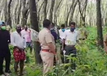 രണ്ട് ടാപ്പിങ് തൊഴിലാളികളെ കാട്ടാന ചവിട്ടിക്കൊന്നു; സൈക്കിള്‍ കളഞ്ഞ് ഓടിയിട്ടും പിന്നാലെയെത്തി ആക്രമിച്ചു