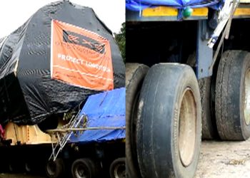 പാലം ചതിച്ചു,ഇനി ഓട നികത്തി കടത്തി വിടും!