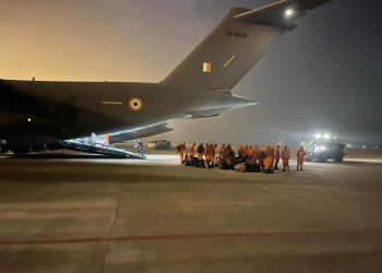 കൈപിടിച്ചുയര്ത്താന് ഇന്ത്യ; ആദ്യ രക്ഷാദൗത്യ സംഘം തുര്ക്കിയിലേക്ക് തിരിച്ചു